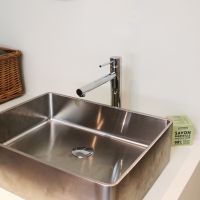 Product option hover image
