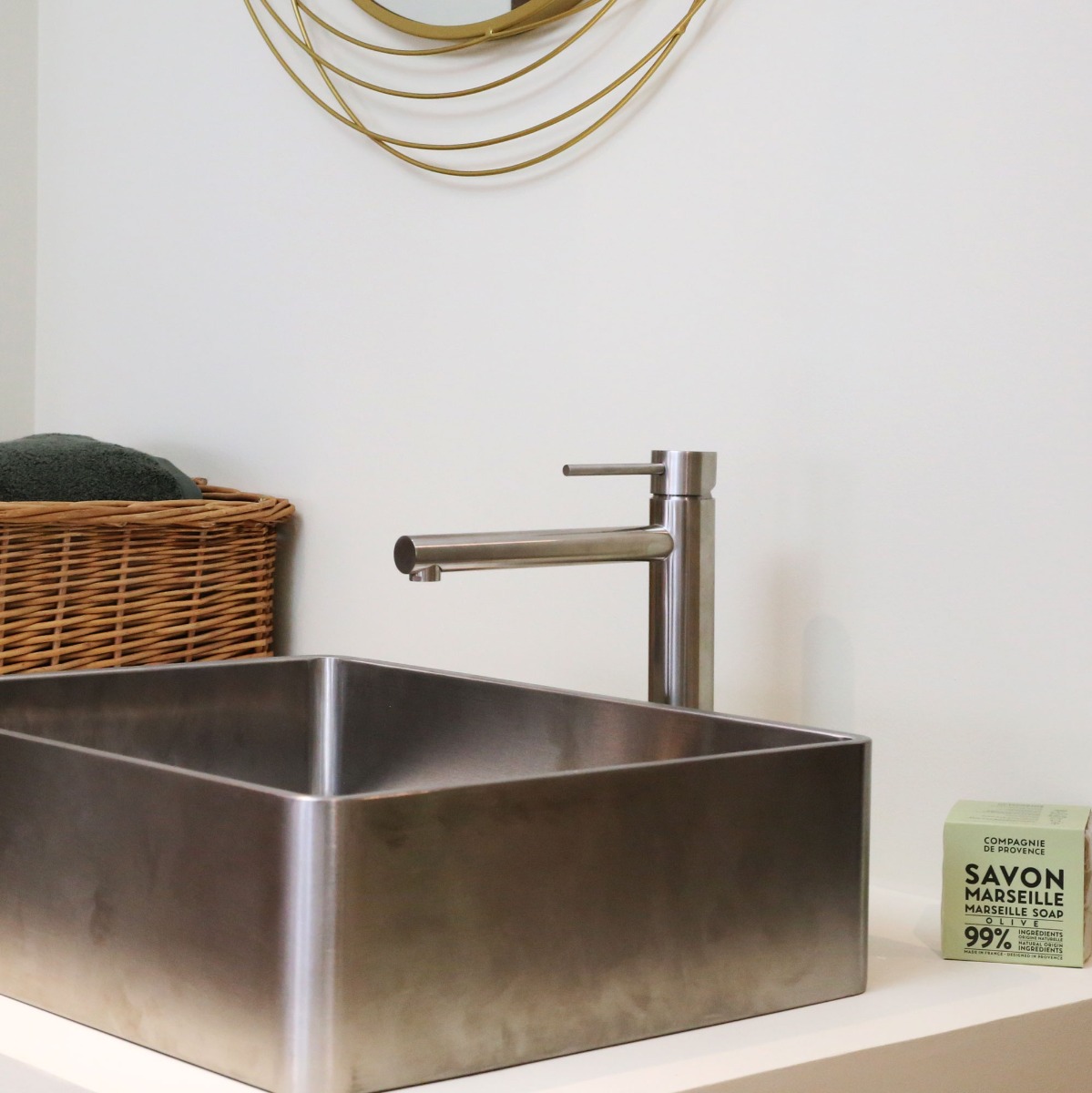 Product option hover image